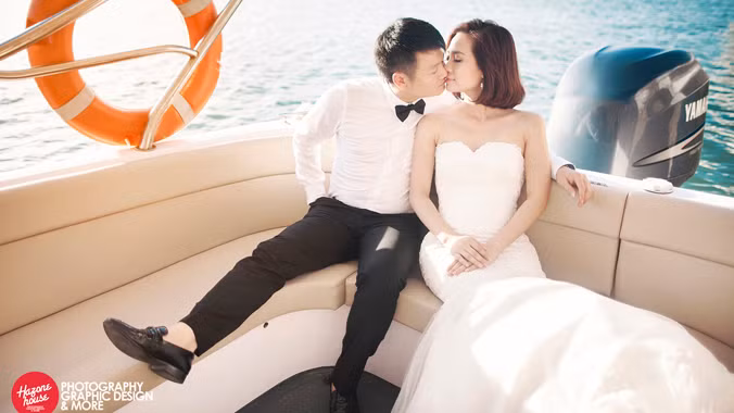 Niềm vui nhân đôi với Văn Quyến trong tháng 7 khi anh vừa cưới vợ, vừa được xóa sạch mọi nghi vấn tiêu cực. ảnh: VSI 
