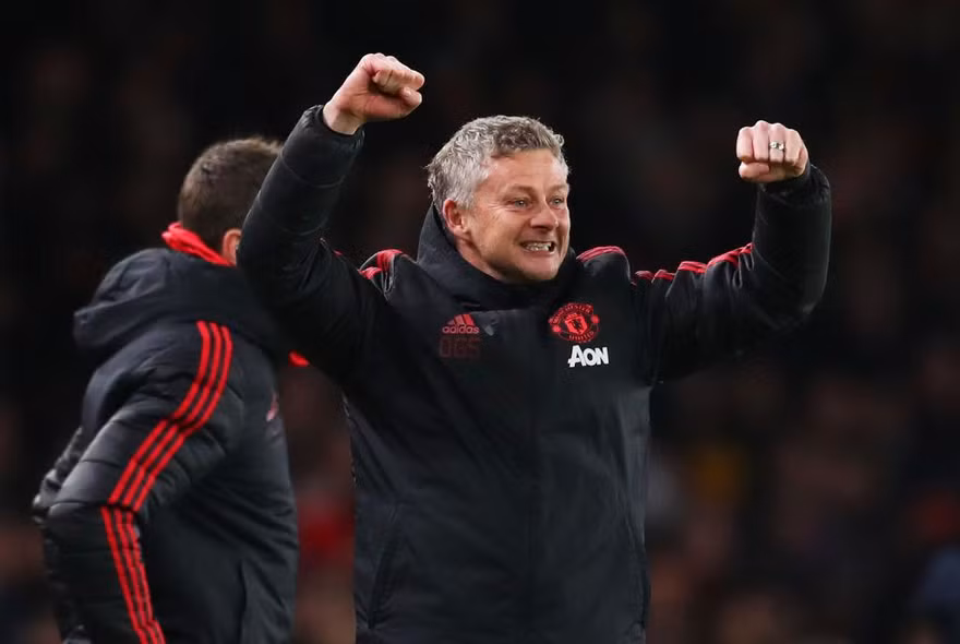 HLV Solskjaer ký hợp đồng mới với M.U