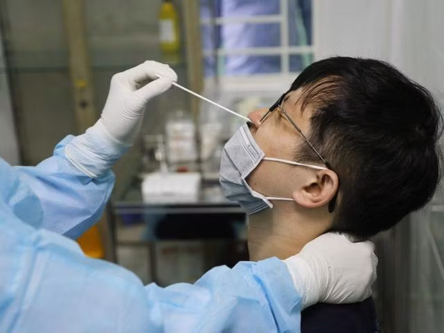 Hà Nội có thêm 2 ca dương tính SARS-CoV-2