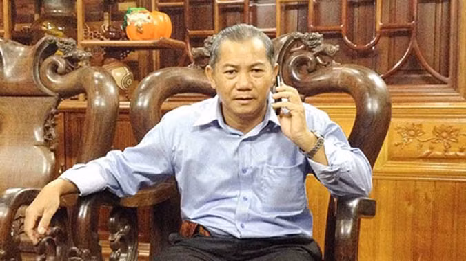 Ông Nguyễn Văn Còn - người thành đại gia nhờ 1 con trâu - trong cơ ngơi trị giá hàng chục tỷ đồng.