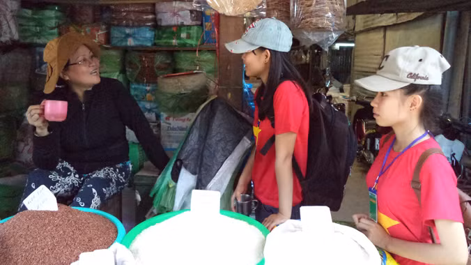 Uống trà đá miễn phí - Chung ý chí bảo vệ biển đảo quê hương của tuổi trẻ Phú Yên