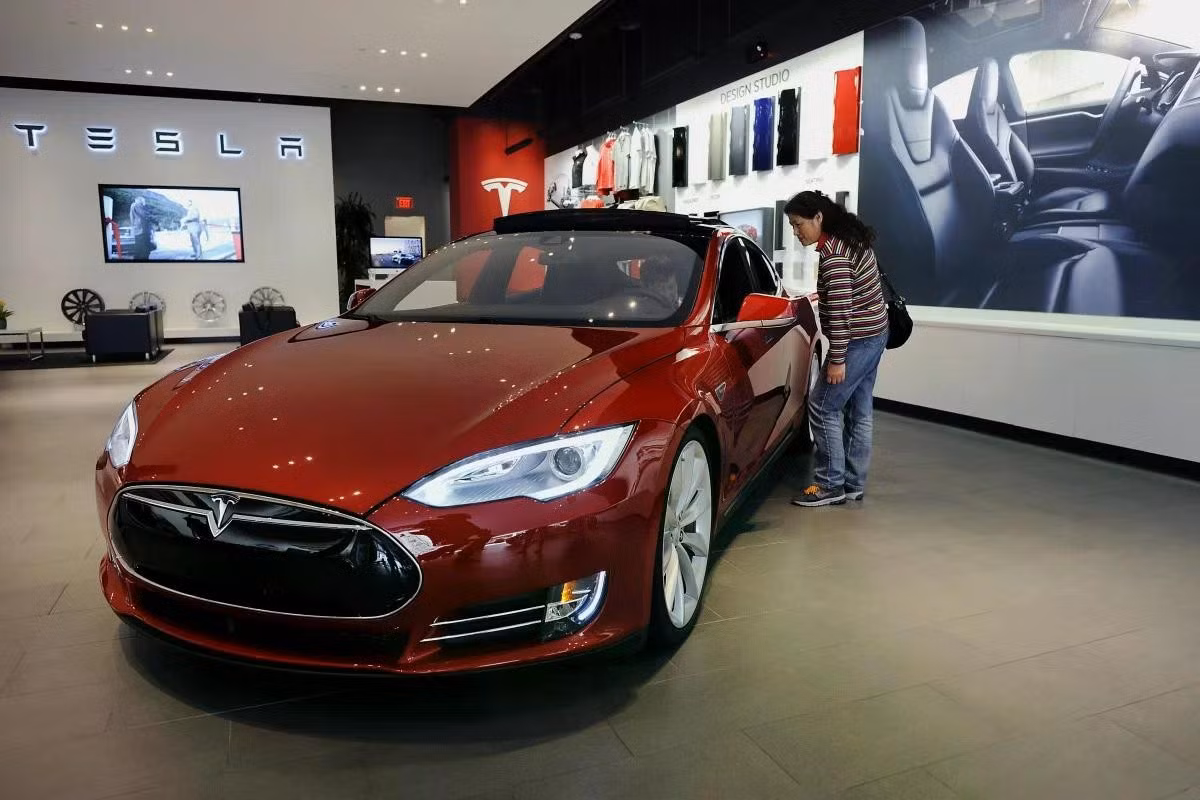 tesla-motors-52093039-1.jpg
