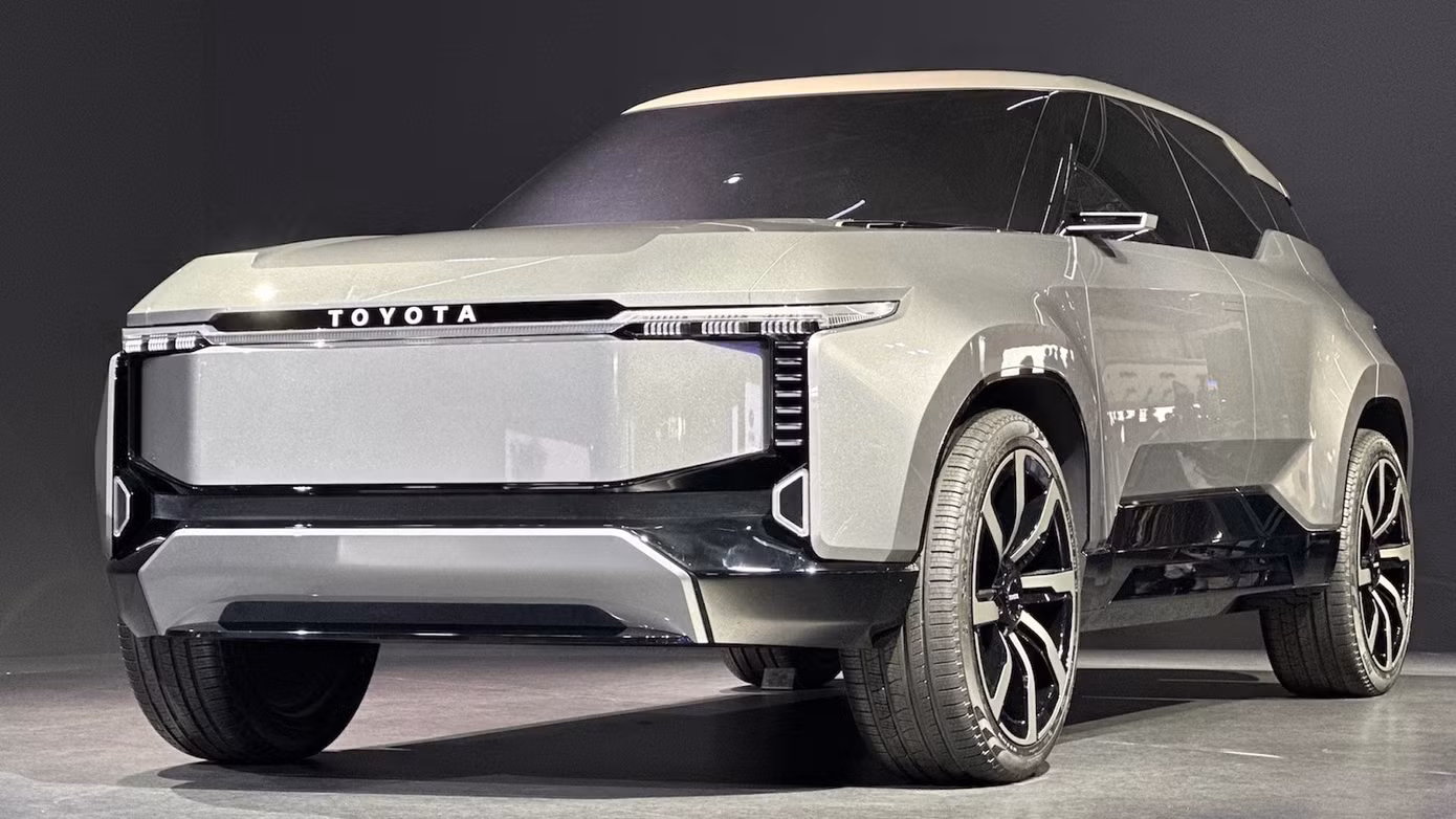 toyota-land-cruiser-se.jpg