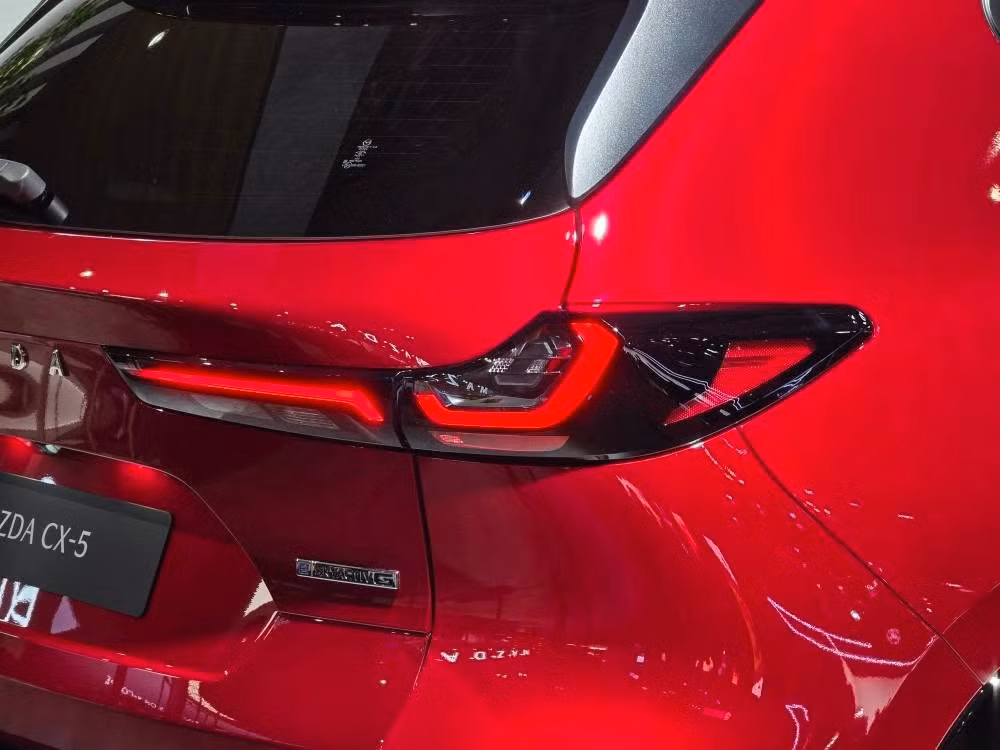 mazda-cx-5-the-he-moi-jms-2025-11.jpg