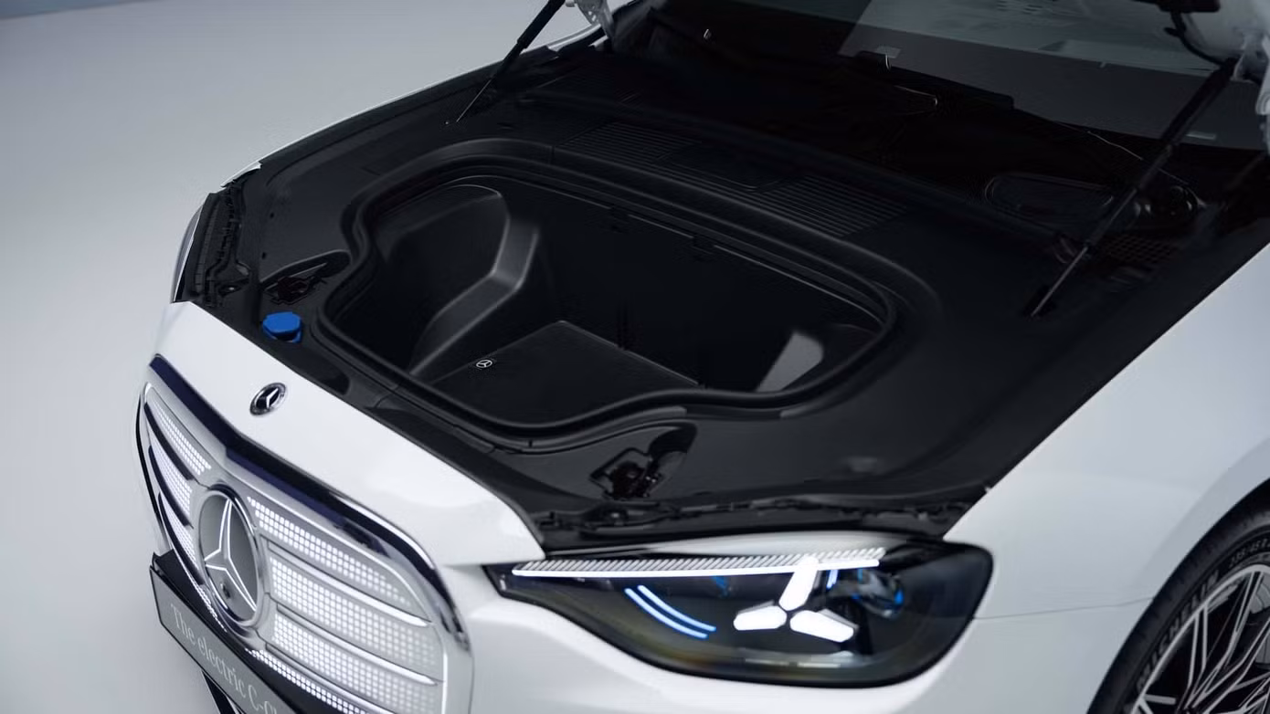 2027-mercedes-benz-c-class-ev-7518.jpg