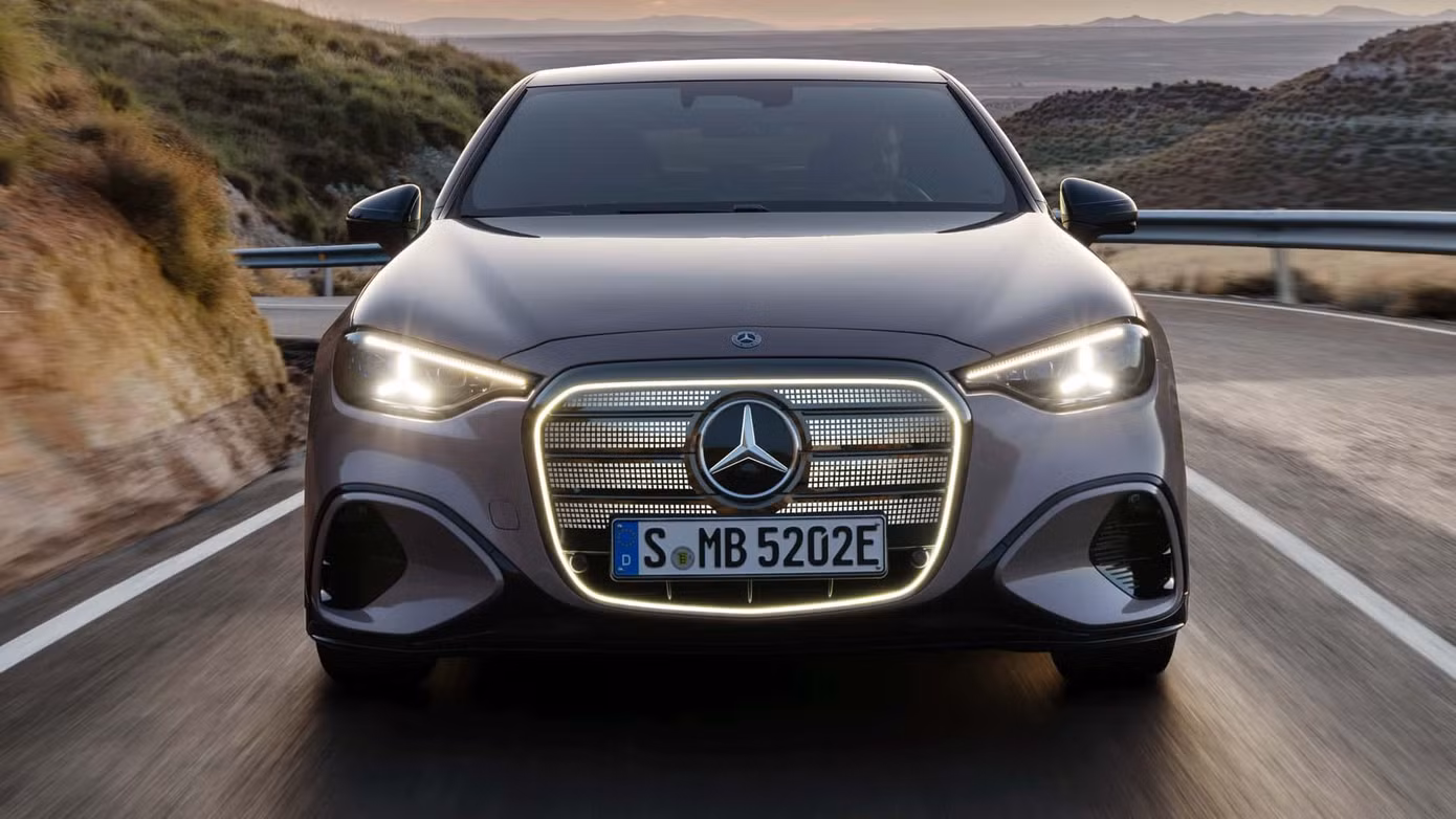 2027-mercedes-benz-c-class-ev-9905.jpg