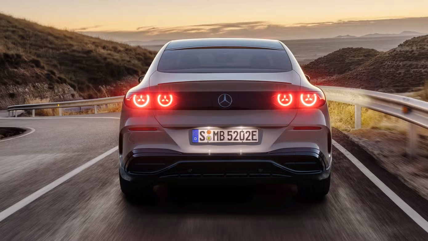 2027-mercedes-benz-c-class-ev-3696.jpg
