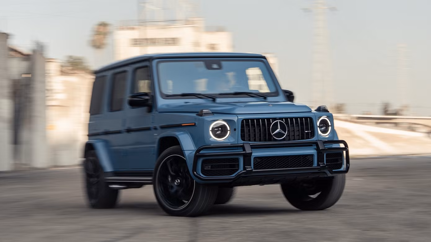 2021-mercedes-amg-g63-27.jpg