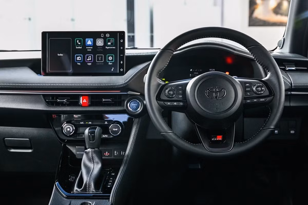 toyota-vios-hybrid-5.jpg