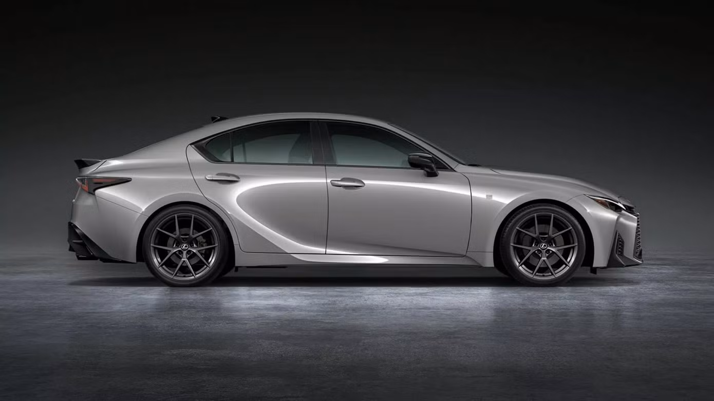 2026-lexus-is-5-copy-2048x1152.jpg