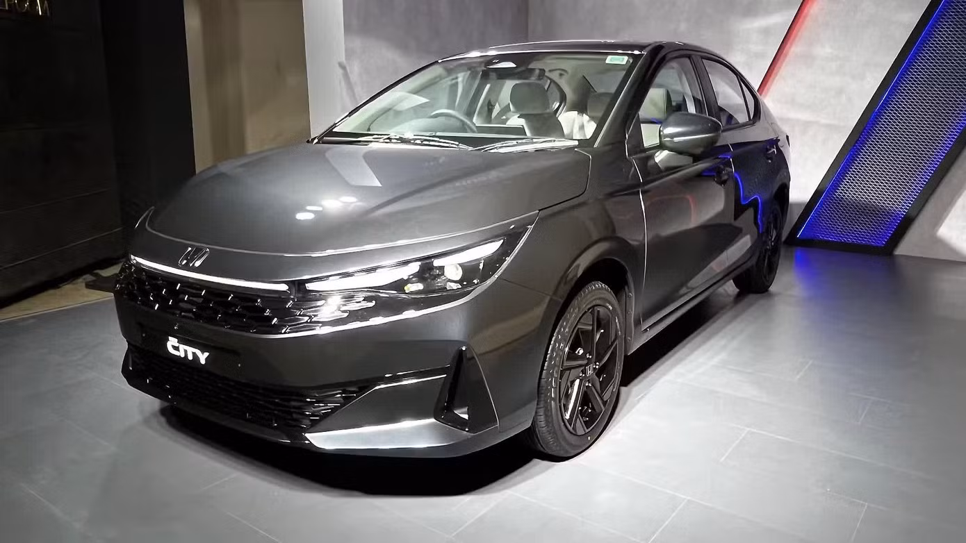city-facelift-exterior-left-front-three-quarter.jpg