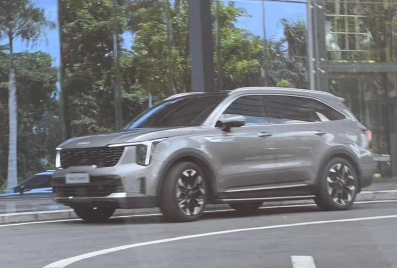 kia-sorento-2025.jpg