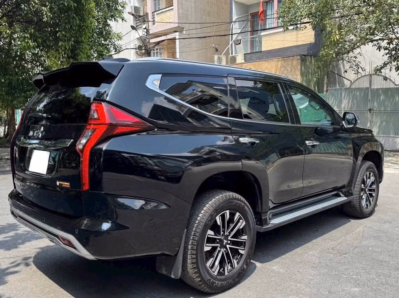 pajero-phu-bui-3.jpg