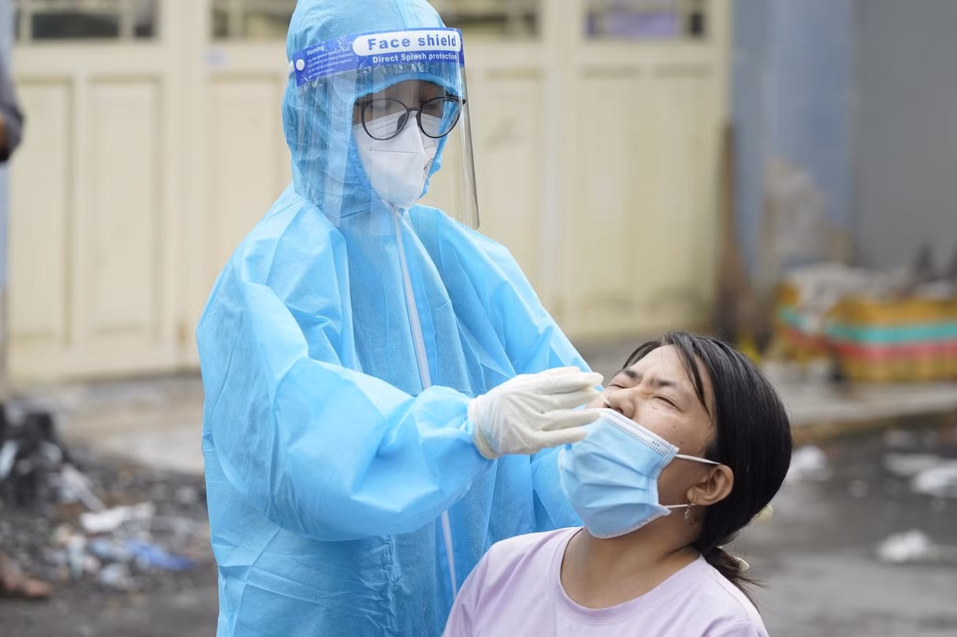 Các khu vực có nguy cơ lây nhiễm cao đang được tập trung xét nghiệm để khoanh vùng F0.