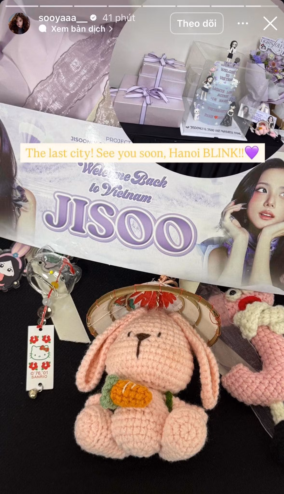 Jisoo khoe quà fan Việt Nam tặng sau khi check-in Hà Nội.