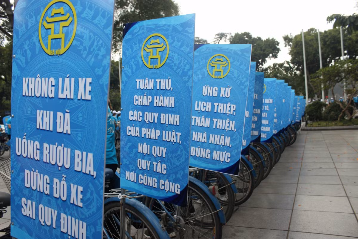 Diễu hành vận động người Hà Nội thanh lịch văn minh 2019 ảnh 2