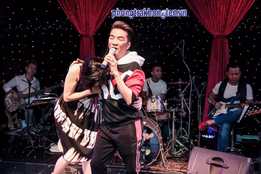 Lệ Quyên - Thu Phương lần đầu hát rock ảnh 2