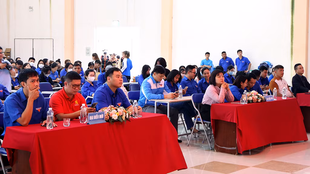 Các đại biểu dự Ngày hội.