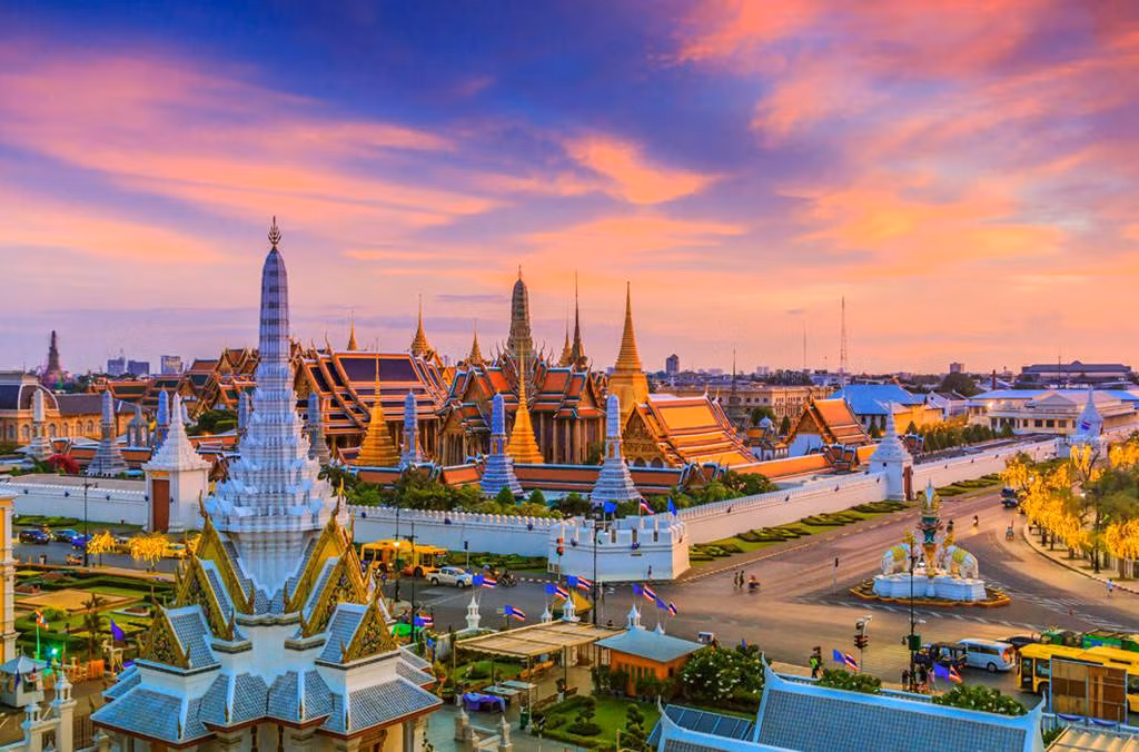 Lượng du khách đến Thái Lan năm nay tăng 35% so với cùng kỳ năm ngoái. Ảnh: Ivivu.