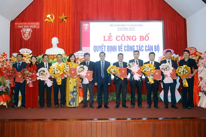 Đại học Huế điều động và bổ nhiệm nhiều vị trí lãnh đạo. (Ảnh: Đức Quang)