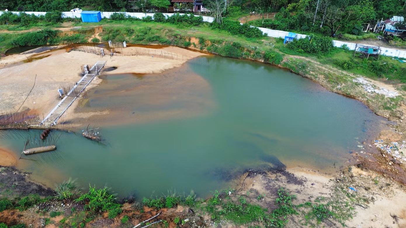 Trước tình trạng chậm tiến độ kéo dài của dự án, Ban quản lý Khu Kinh tế - Công nghiệp thành phố Huế từng làm việc với đại diện chủ đầu tư và các cơ quan liên quan để đôn đốc, giám sát việc triển khai dự án; đồng thời tháo gỡ các khó khăn, vướng mắc để hoàn thành giai đoạn 1 và 2, đưa dự án vào hoạt động trong năm 2024. Tuy nhiên, dự án hiện tiếp tục “dậm chân tại chỗ”.