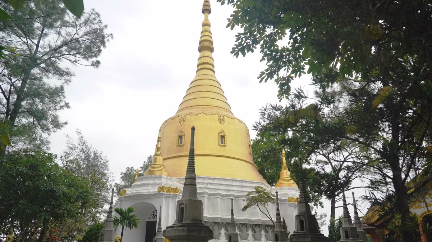 Chùa Thiền Lâm do Hòa thượng Hộ Nhẫn thành lập năm 1960.