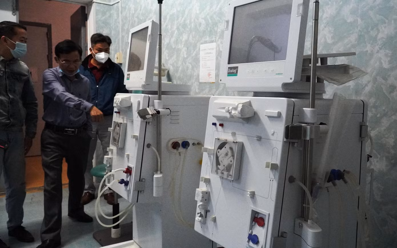 Sở Y tế TT-Huế hiện mới dừng lại ở việc lập tổ kiểm tra, khảo sát điều kiện vận hành của máy chạy thận, mà chưa có phương án cụ thể khai thác hữu hiệu các máy móc đắt tiền, hiện đại "nằm kho" nhiều năm này