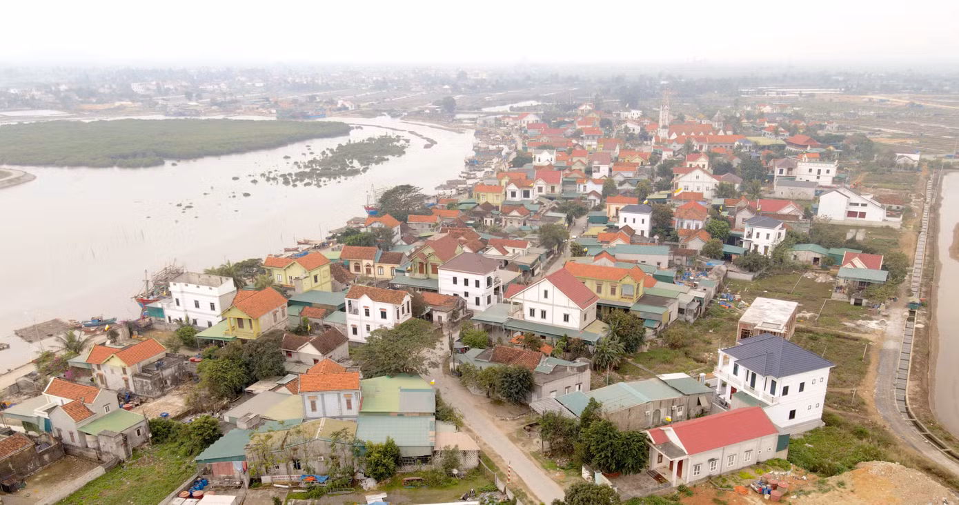 Tại xã An Hòa (huyện Quỳnh Lưu, Nghệ An), hiện vẫn còn nhiều ngôi nhà cổ được xây dựng từ vỏ sò, ốc, điệp biển.