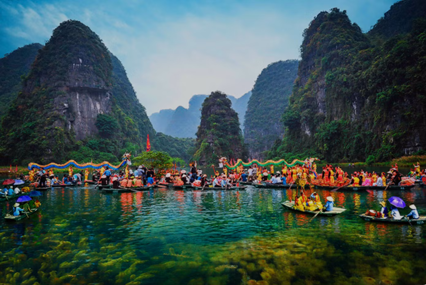 Khung cảnh sơn thuỷ hữu tình tại Tràng An. Khung cảnh sơn thuỷ hữu tình tại Tràng An.