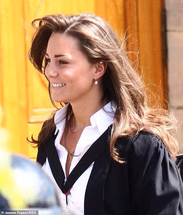 Công nương Kate thích William từ thời thiếu nữ nhưng không chủ động tiếp cận anh. Ảnh: Rex.