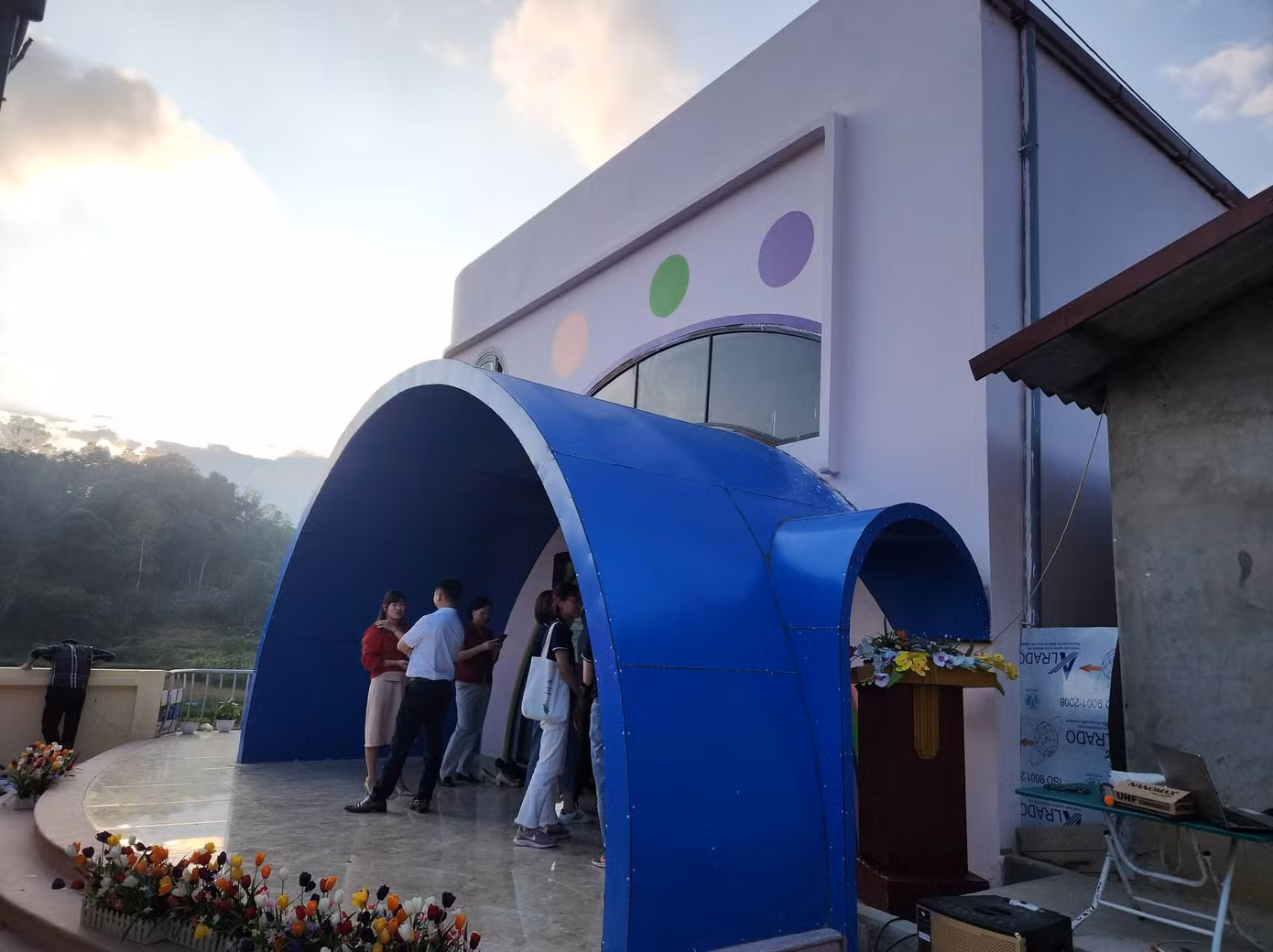 Phòng học mới khang trang, kiên cố đẹp như cổ tích dành cho các em học sinh mầm non Nà Thưa