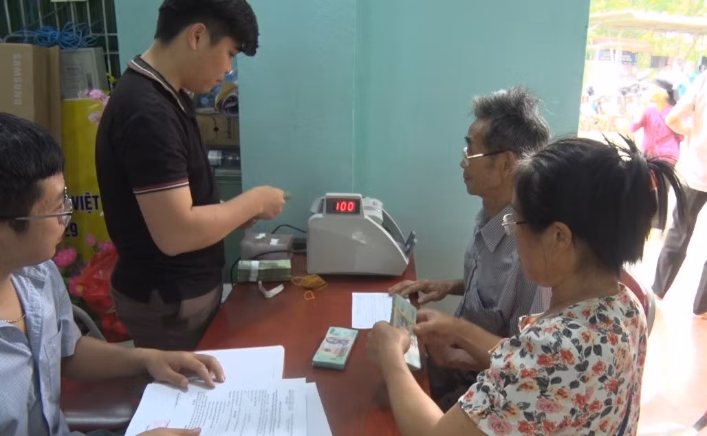 Với công tác tuyên truyền, vận động, hiện nay gần 100% người dân bị ảnh hưởng bởi dự án ở Tràng Định đã nhận tiền bồi thường, bàn giao mặt bằng thi công dự án.
