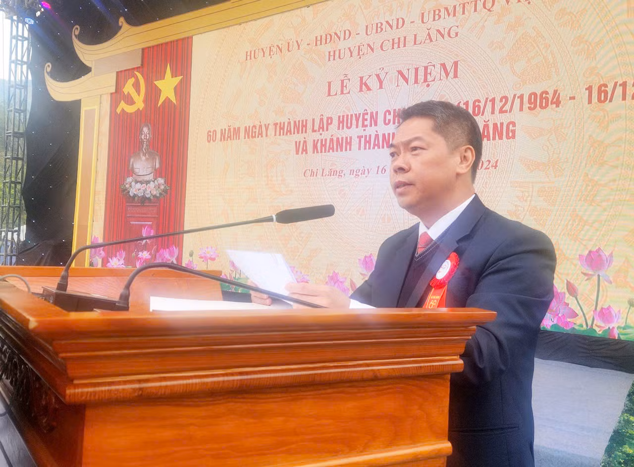 Phó Chủ tịch UBND tỉnh Lạng Sơn Đoàn Thanh Sơn mong muốn hào khí Chi Lăng lan truyền mạnh mẽ để huyện Chi Lăng giành nhiều thành tựu to lớn hơn nữa, xây dựng địa phương ngày càng giàu đẹp.
