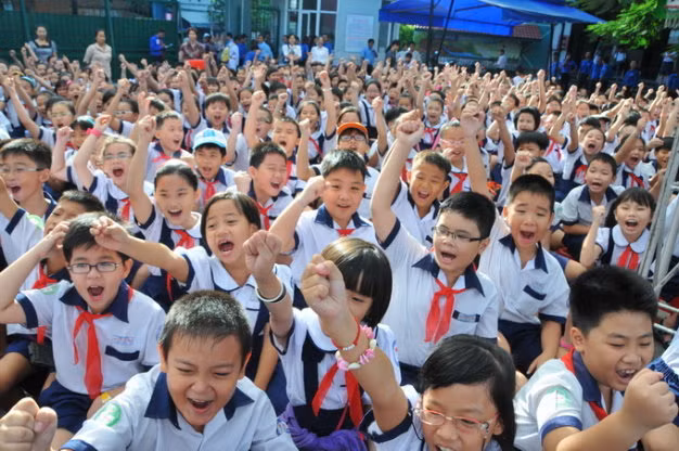 Từ năm học 2025 – 2026 sẽ miễn, hỗ trợ học phí đối với trẻ em mầm non, học sinh phổ thông. Ảnh minh họa