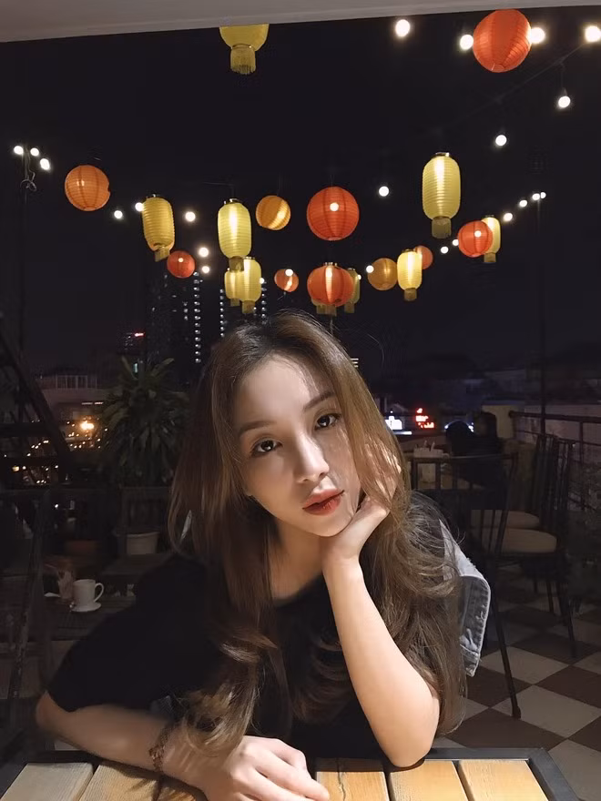 Nhan sắc bạn gái của K-ICM.