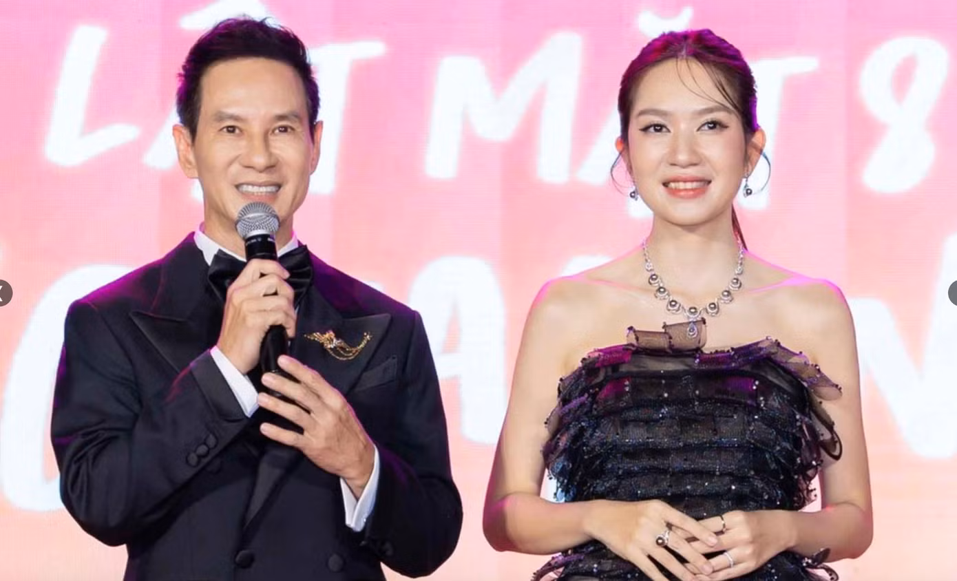 Lý Hải và Minh Hà liên tục cầu cứu khán giả.