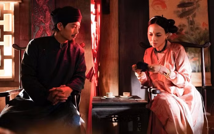 Lật mặt 8: Vòng tay nắng thua Thám tử Kiên: Kỳ án không đầu trong cuộc đua doanh thu lễ 30/4-1/5.