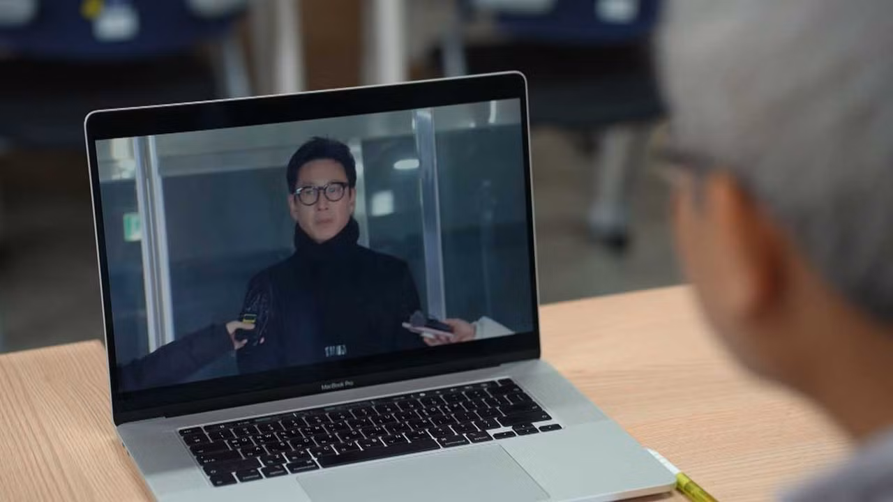 Chuyên gia phân tích hành vi của Lee Sun Kyun khi ra thẩm vấn trước tòa.