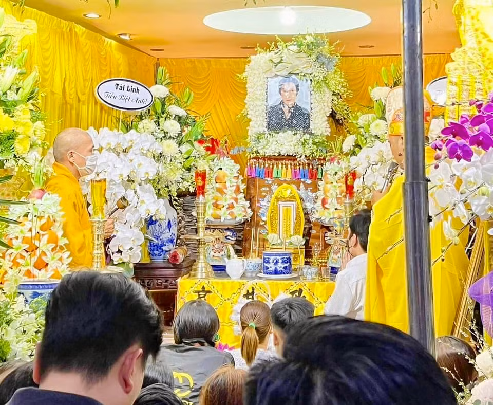 Tâm nguyện của NSƯT Vũ Linh là lo lắng chu toàn cho con cháu, người thân. Ảnh: Song Minh.