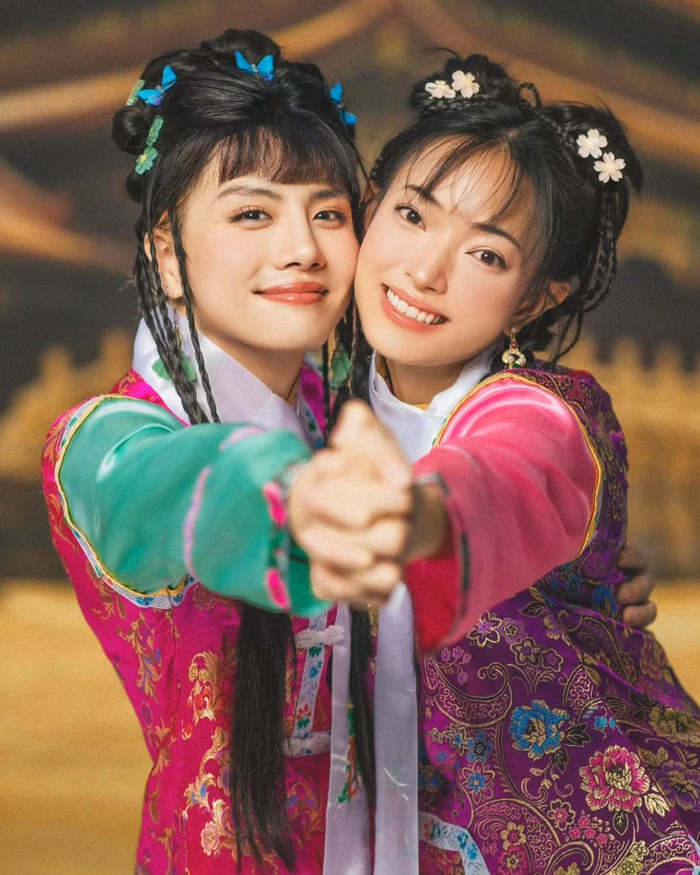 Trên trang cá nhân, khán giả nhận xét đây là một trong những màn cosplay gây cười nhất của nghệ sĩ Việt dịp Halloween năm nay.