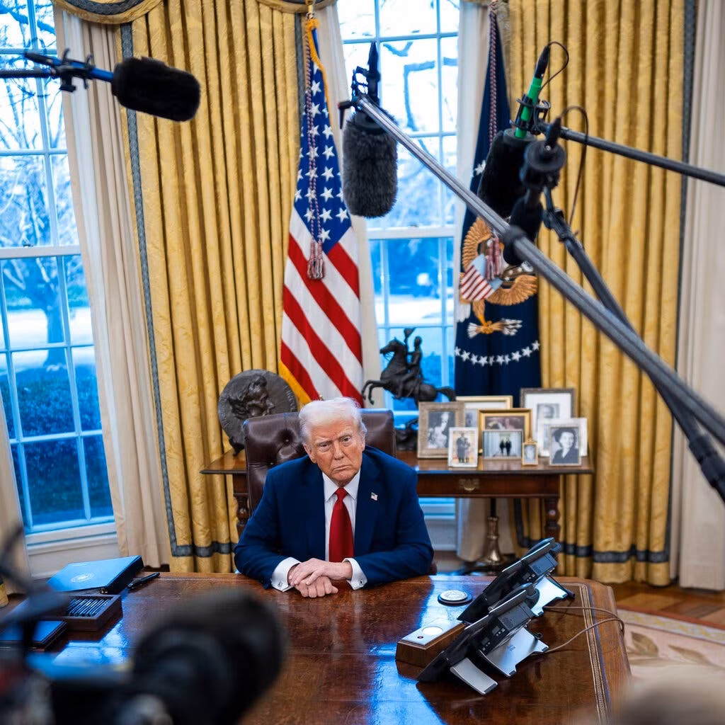 Các quốc gia bắt đầu phản đòn ông Trump.