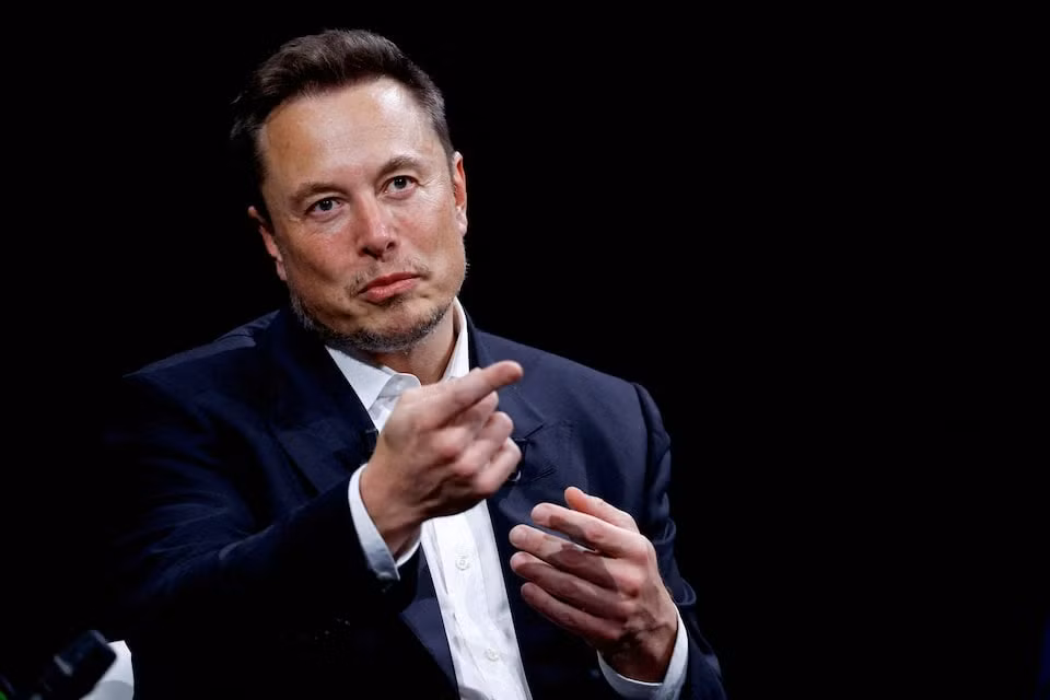 Elon Musk là Giám đốc điều hành của SpaceX và Tesla, chủ sở hữu nền tảng mạng xã hội X.
