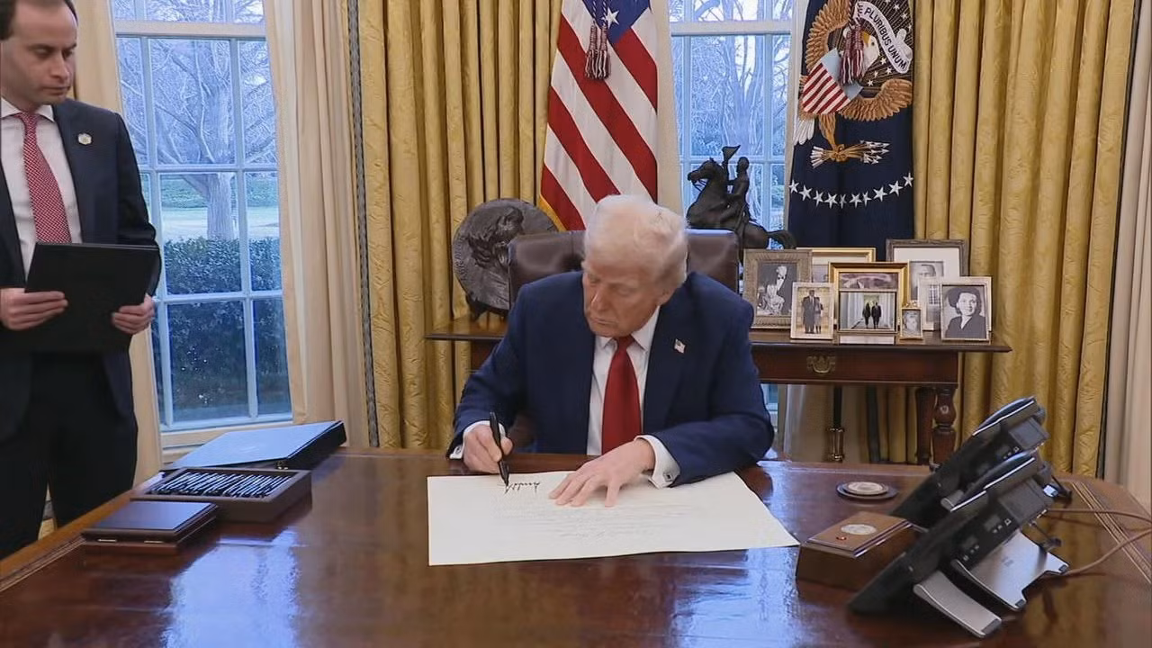 Nhiều nước lo lắng, tìm cách đáp trả lệnh áp thuế nhập khẩu của ông Trump.