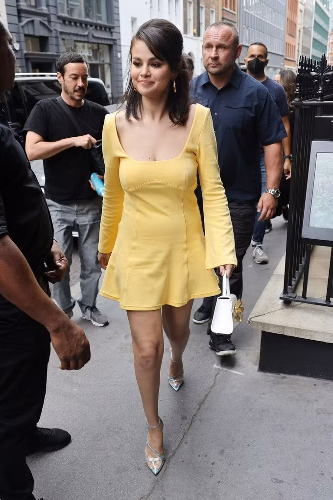 Mẫu túi nơ được nhiều sao Hollywood ưa chuộng.