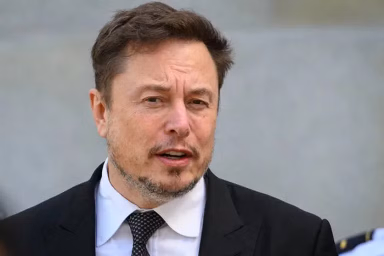 elon-musk-16980331138701404605300.jpg
