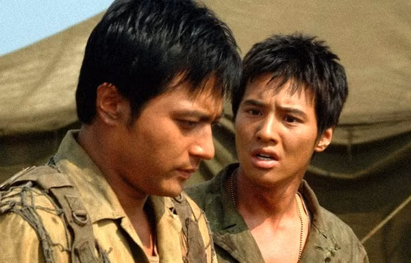 Đóng chính cùng Jang Dong Gun trong Cờ thái cực giương cao là tài tử Won Bin. Tại buổi kỷ niệm 20 năm phim ra mắt, đạo diễn Kang Je Gyu nói anh tiếc khi Won Bin chọn cách ở ẩn, không thể có mặt tại sự kiện đặc biệt này.