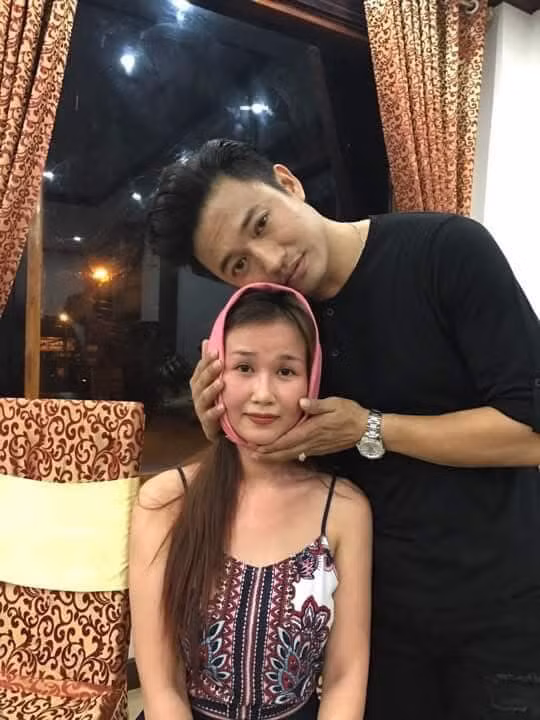Nhiều nghệ sĩ sốc khi Quý Bình qua đời.
