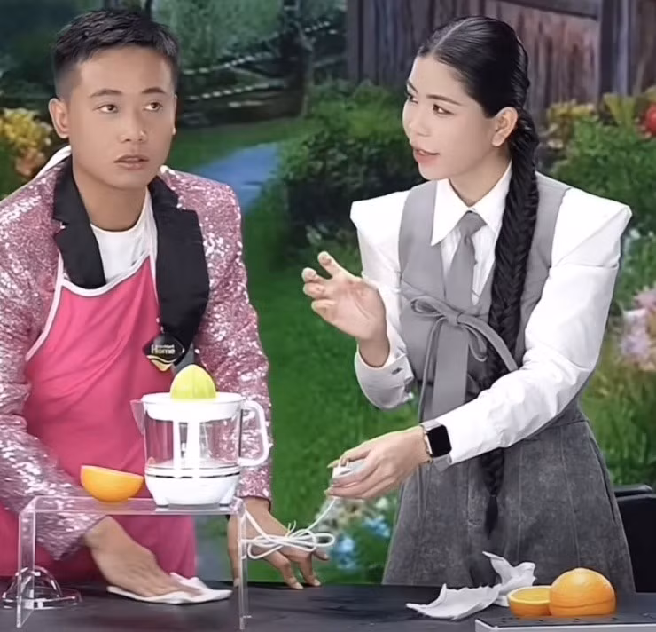Khán giả quan tâm ồn ào của TikToker, streamer dồn dập trong hai tháng.