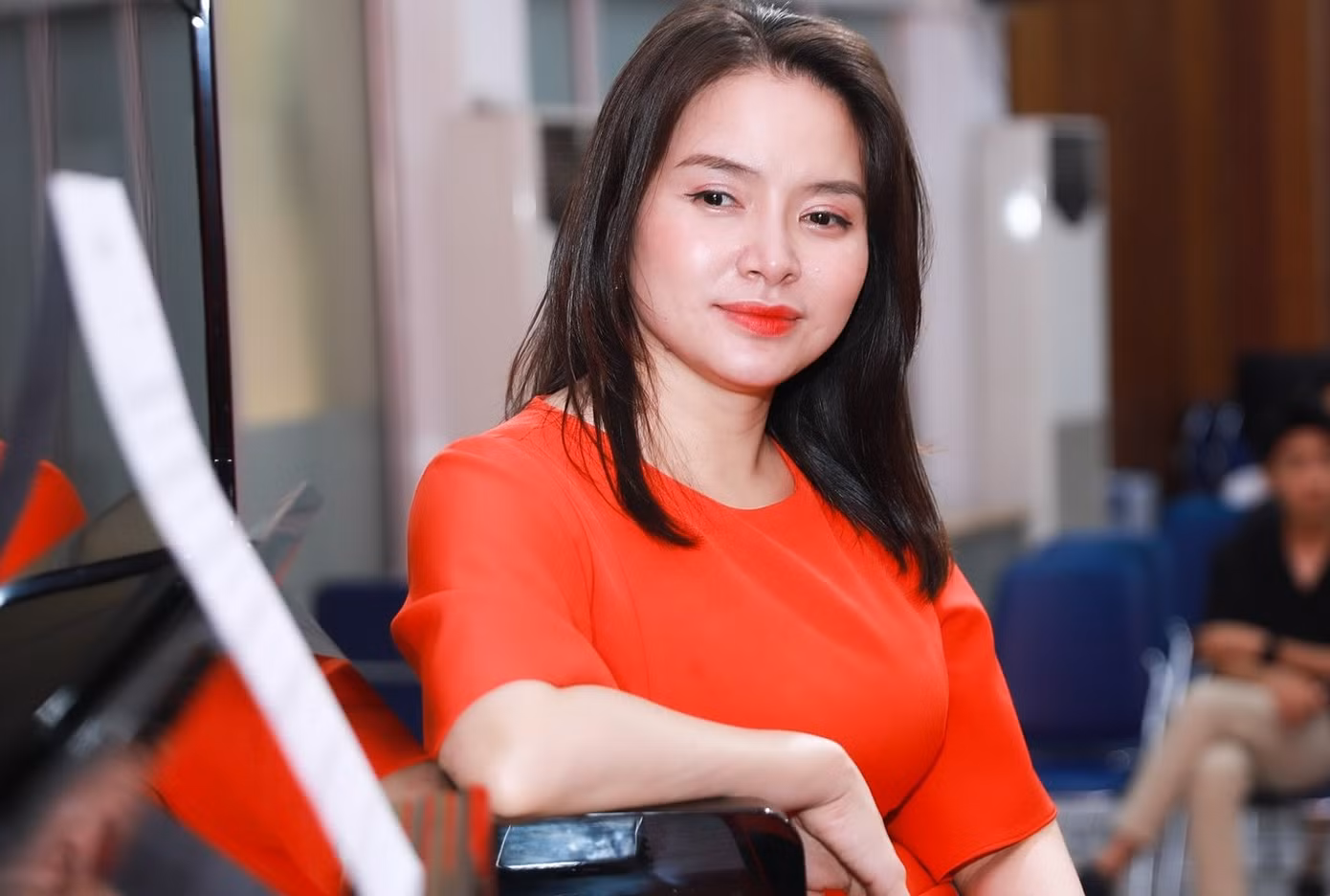 Đinh Trang cho rằng cô bị ba người học trò nói xấu, vô ơn.