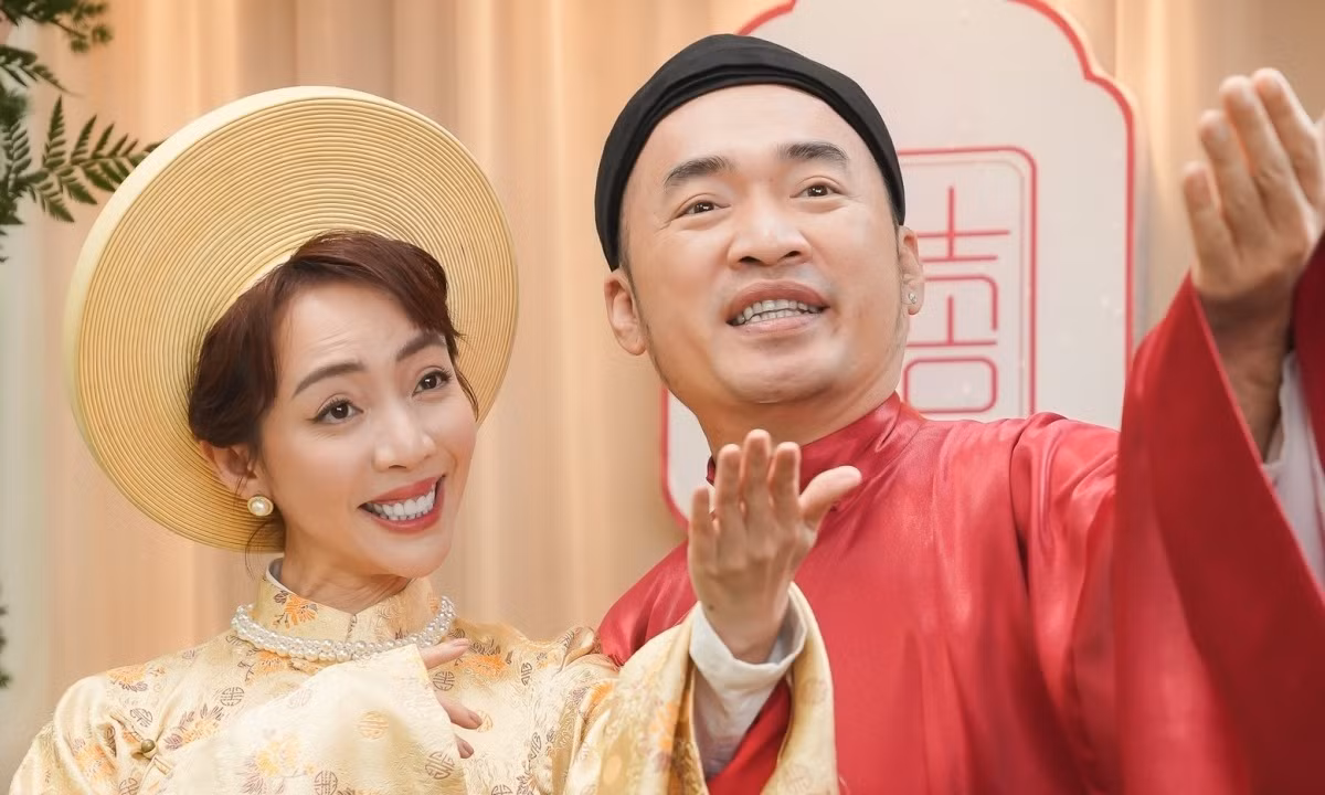 Cảnh trong phim Nụ hôn bạc tỷ và Bộ tứ báo thủ.